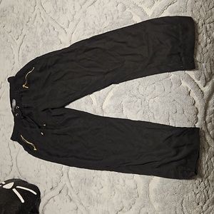 💖 $ 5 add on Suzy Shier pull on Pants with gold zipper pockets💖